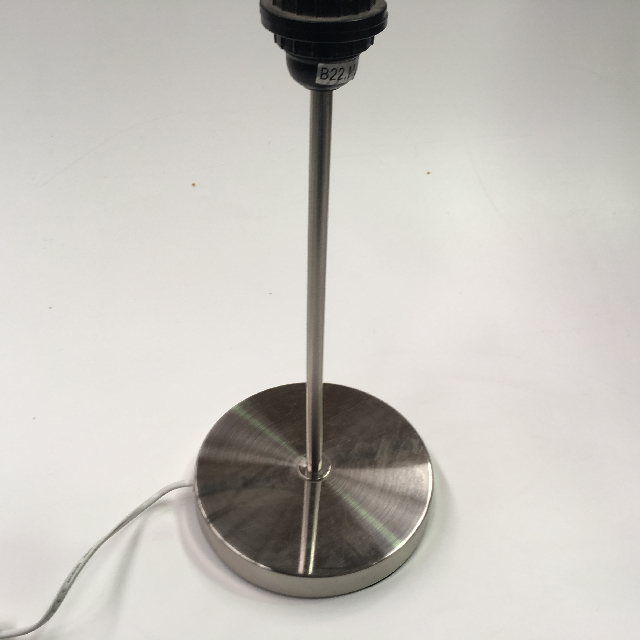 LAMP, Base (Table) - Contemp Silver w Thick Round Base, 30cmH